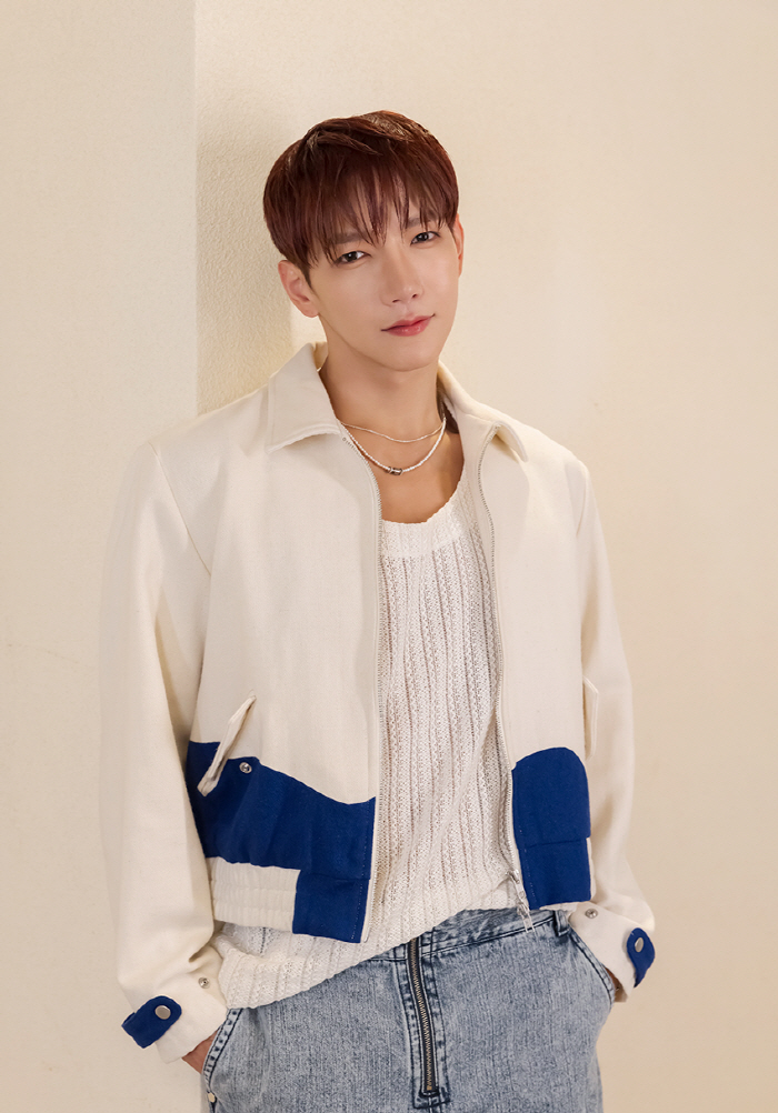  Jun.K. SJ's 20th anniversary comeback, I envy you...I should hurry up and do something for 2PM