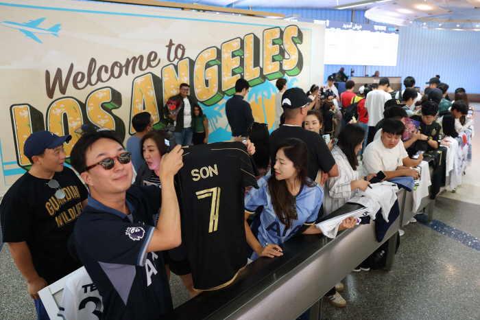 Messi? No! Son Heungmin is the future of MLS! The world's first tier economic magazine recognizes it! The reason why I was fascinated by professional sports. This is it