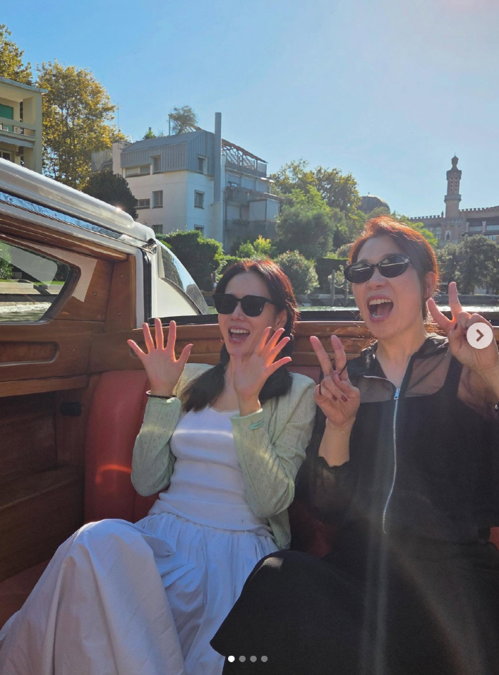 Son Ye-jin, ♥ Instead of Hyunbin, with Yeom Hye-ran..Venice Yacht Date, the moment I won't come back