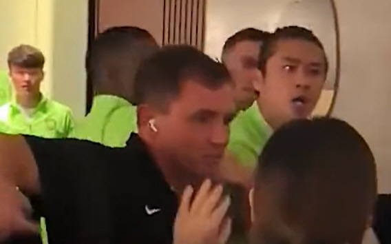 What are you talking about! CEO clashes with fans in the accommodation after a six-goal defeat → Eventually, he apologizes publicly