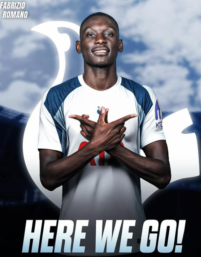While sending his teammates, Lee Kang-in caught it until the end, PSG Colomuani decided to rent Tottenham at the end of the transfer market. It's going up and up
