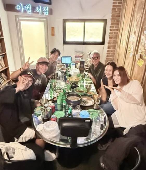 Cho Jung-seok ♥ Gummy was caught on the second pregnancy of the D-line, which could not be covered with both arms