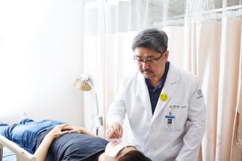 Facial nerve palsy herbal medicine and steroid combination safety confirmed...Establishment of Scientific Evidence for Treatment of Korea-Both Cooperation