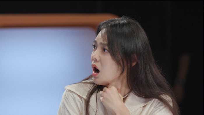 The murder of Ahn Hyun-mo was also shocked...I can't believe I saw the brutal killing myself (Smoking Gun)
