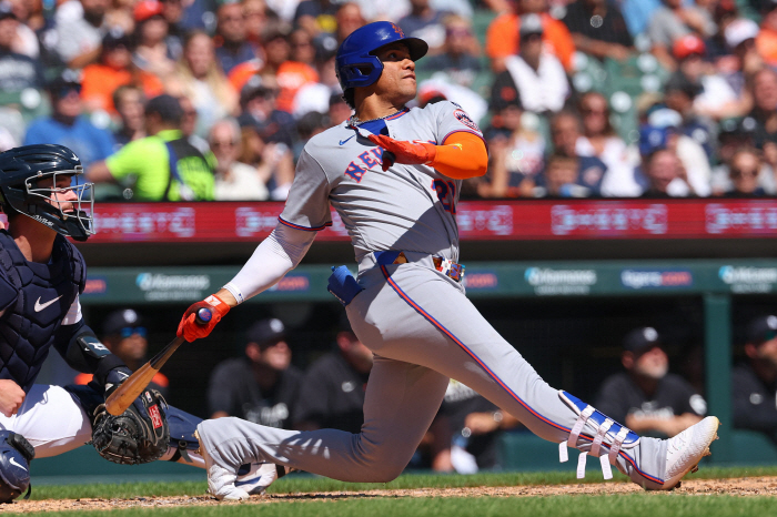 Now he can't speak Soto anymore, his first grand slam + his first triple in his life, the most six-run NL home runs, third place in RBIs, fourth place in RBIs, and MVP
