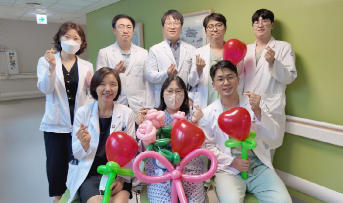 The nurse who found heart disease while pregnant...Overcoming 1% chance of survival, giving birth to twins without a hitch