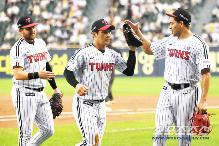  Austin Oji-Hwan Chirinos Thank you for the hospitality