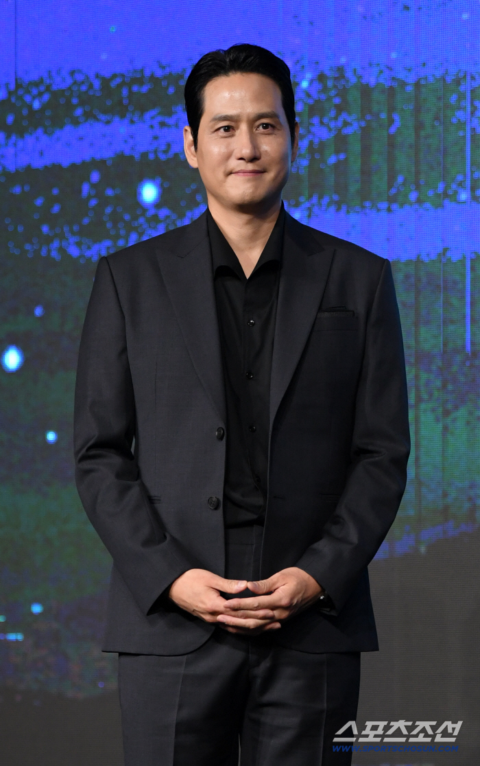  Park Haejun's nervous expression