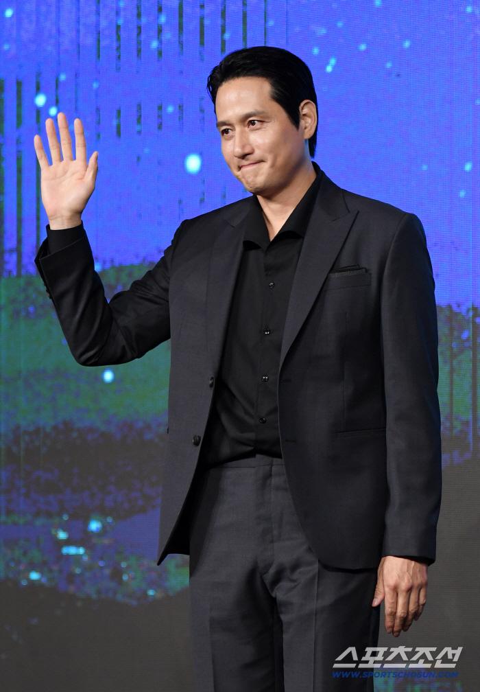  Please look forward to Park Hae Jun's North Star