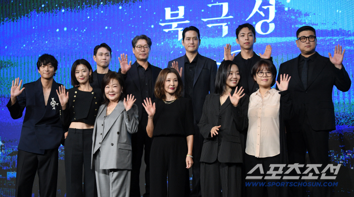  I feel like I know something..Bukkeukseong, one-top Jun Ji-hyun ♥ and adult melodrama that Kang Dong-won will show (Roundup)