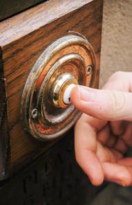 A teenager who rings the doorbell and runs away, is shot dead...TikTok's popularity is catching people