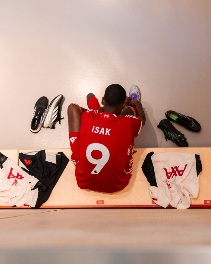 You're not good at it, you're revealing it! Newcastle's Isak Hate → Two lines of farewell comment...a cold, straightforward phrase that will go down in history