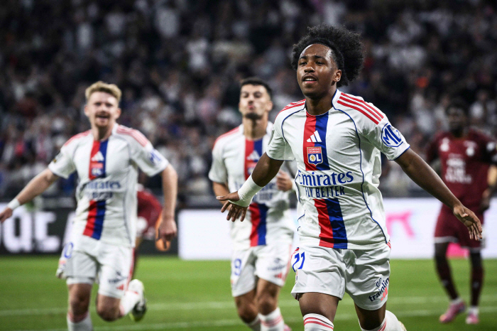 Exclusive report! Tottenham was less worried about Son Heung-min's absence. Lee Kang-in signed a good-bye PSG striker → Last-minute inquiry to recruit an additional winger