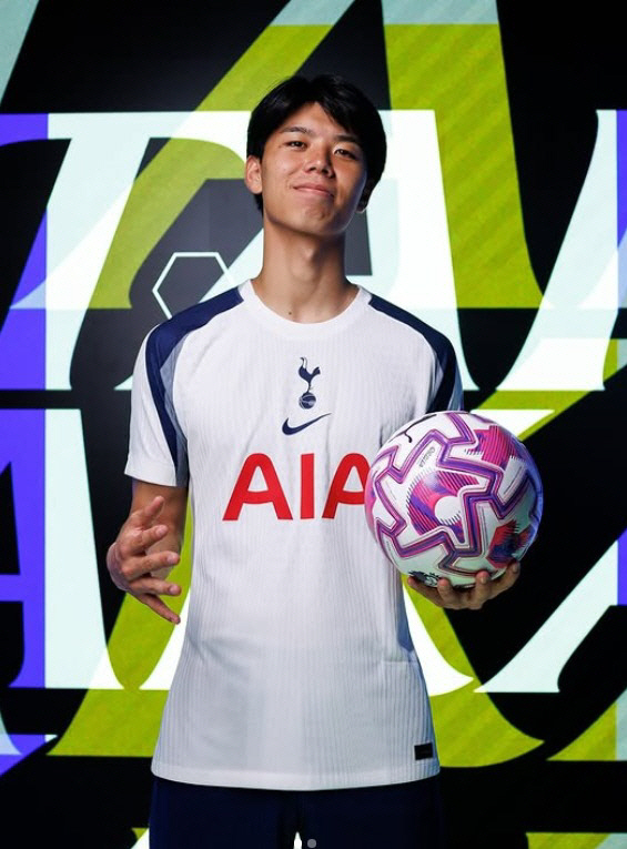 I'm tearing up...Tottenham's 2004 defensive prospect, excluding the UCL squad, is evaluated as gambling coldness