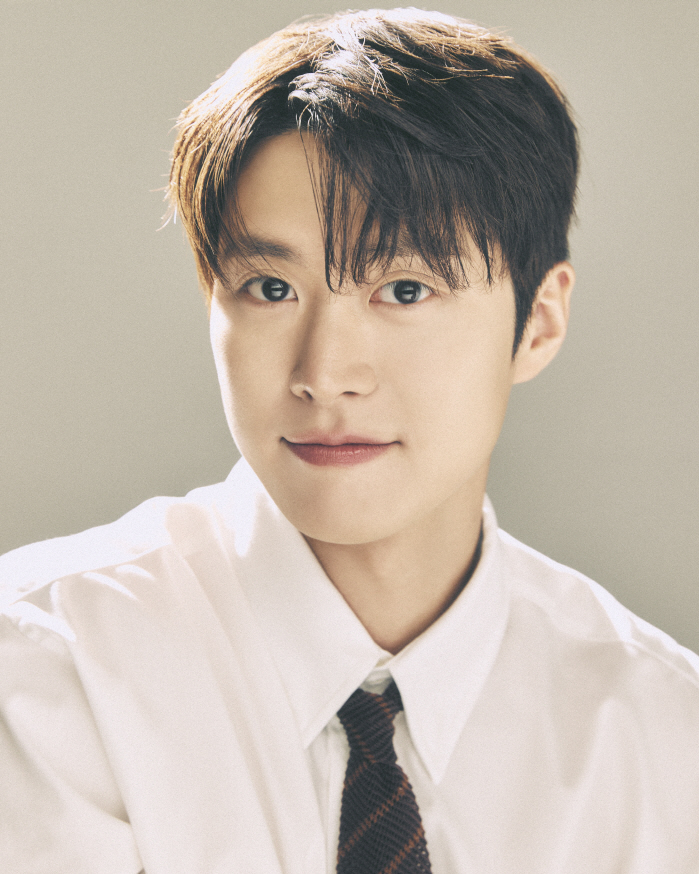  History of Confession Resonance. Popularity during school days? Sanborn vitamin Seo Kang Jun is no better than that