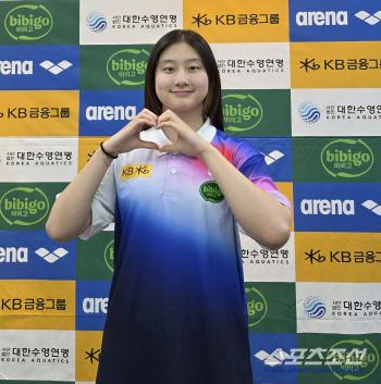 Junior World, 15-year-old Bae Young-sung Kim Seung-won, who is not my record after seeing the electronic display, talked about hot summer vacation