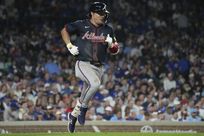 Let's get off to a fresh start in the new team, let's go with Tampa Bay's humiliation Kim Ha-sung, who made his Atlanta debut with multi-hitters