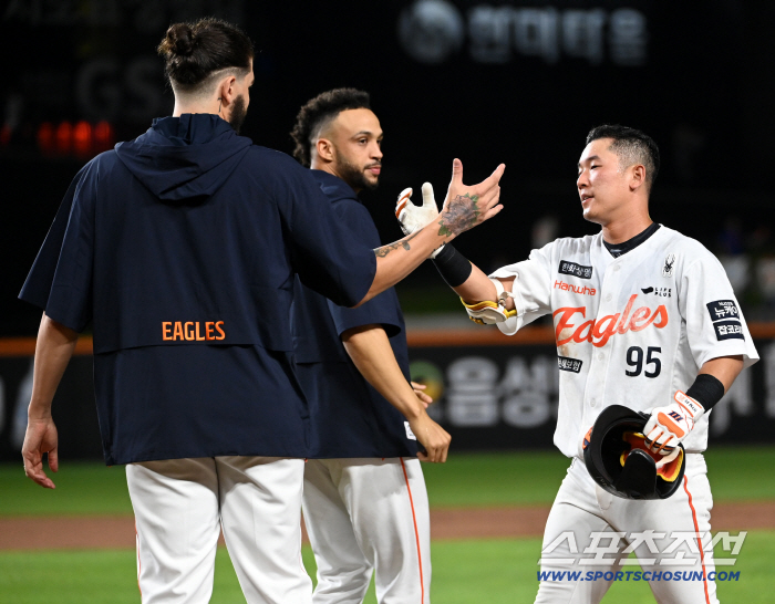  Ponce, Hwang Young-mook finishing hit is awesome!