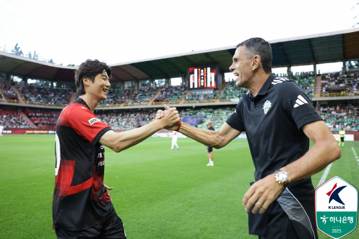 Foye, who was ignored in China, focused on Jeonbuk's double challenge in a major twist in Korea... It might be more difficult to guide