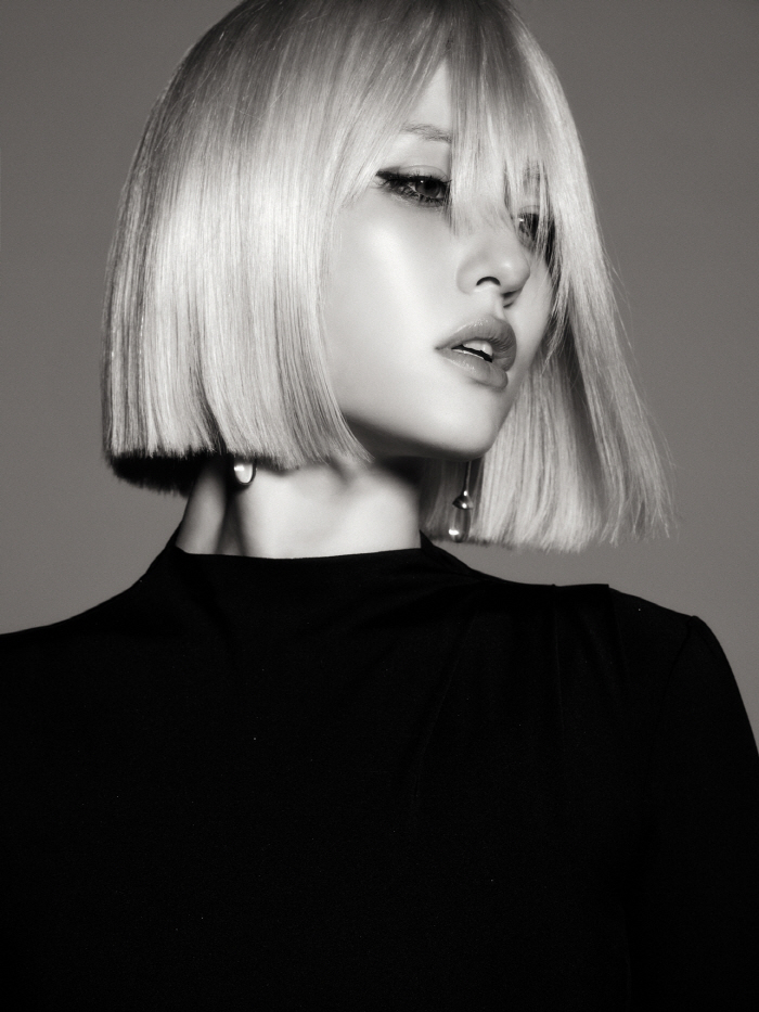 Jeon So-mi is aiming for the second Kedeheon...Rumi's voice actor Adenzo and K-pop movie confirmed