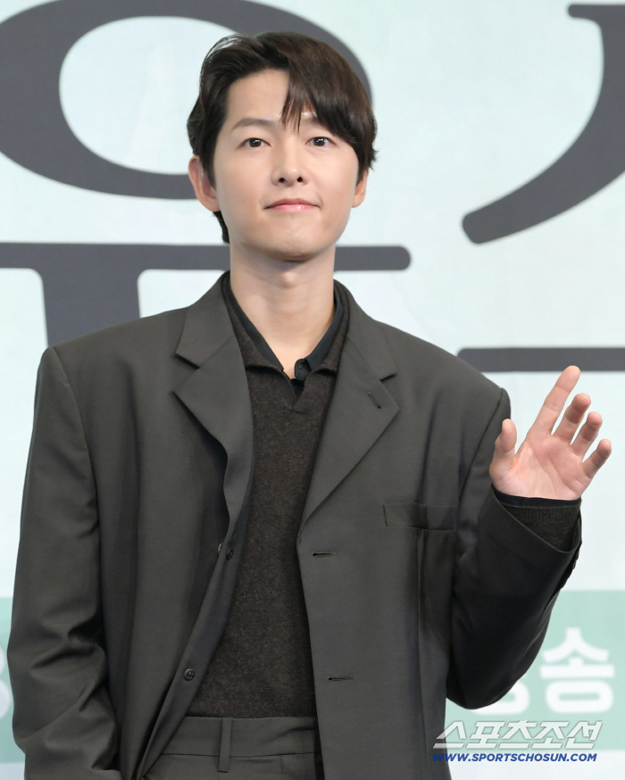 My Youth Song Joong-ki's chaebol house ranked 2nd in JTBC's all-time ratings? I didn't feel pressured..