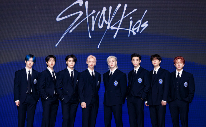 Stray Kids Crowned ‘K-pop Champions’ with Historic 7th Billboard 200 No. 1