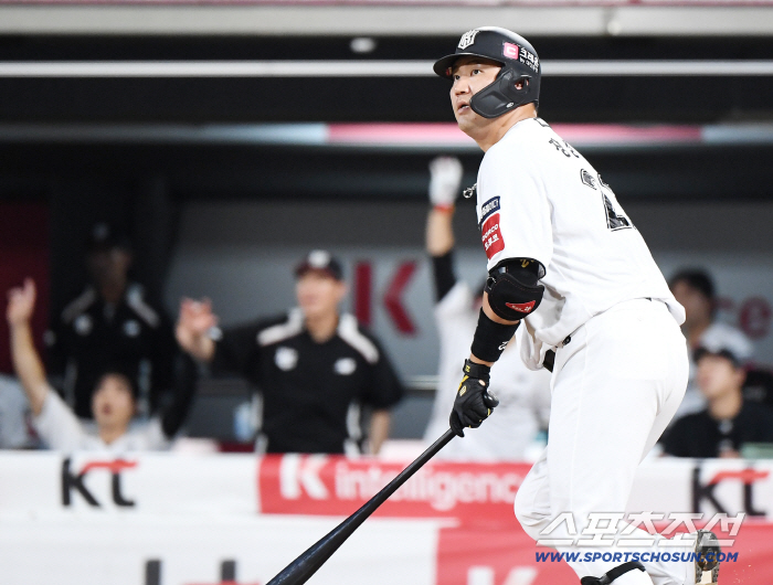 Oh Ji-hwan's equalizer → Moon Sung-joo's come-from-behind grand slam! A slugfest that chased after 4 home runs 17 points in 3 innings...LG laughed