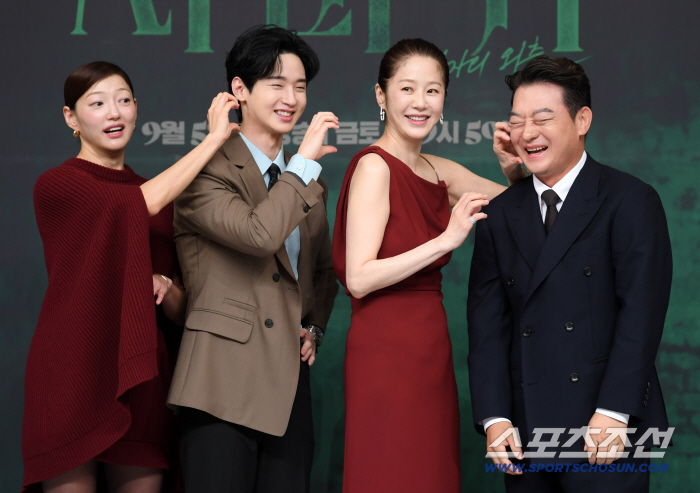  ELJANG Dong Yoon Go Hyun Jung Cho Sung-ha's heart request is amicable