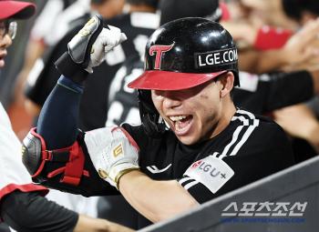 Proudness of jealousy MAX clutch heater Moon Sung-joo → Kim Young-woo's batting team LG, which has settled in the must-win group, even banged home runs 