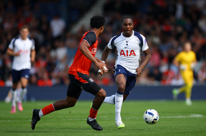 Son Heung-min replacement who won't even use Tottenham Levi's makeup mystery properly, why did you buy it for 80 billion? Decide to exclude UCL registration