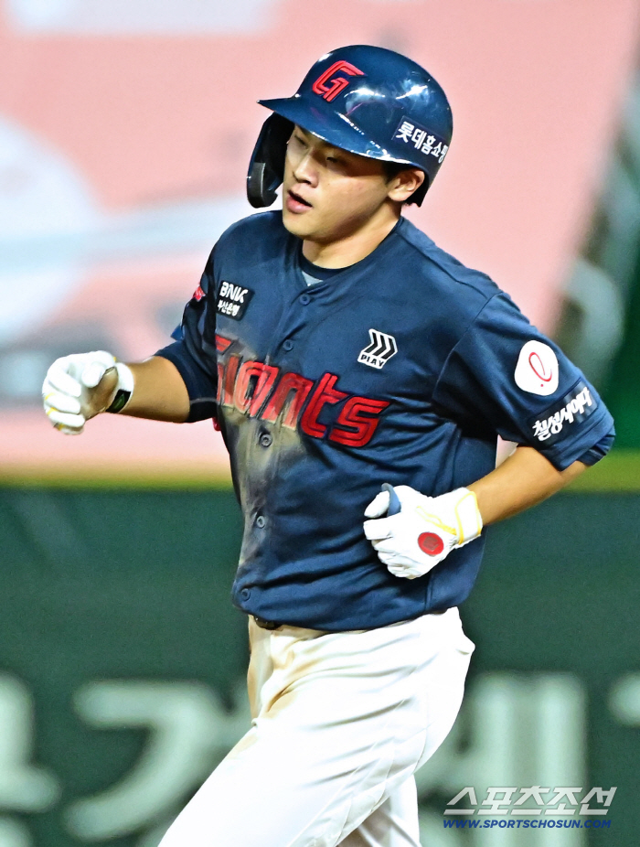 It was a disaster, not a game-winner…Velazquez → Lotte's 6th place in a row for 3 consecutive losses! Incheon-colored cannon war Go Myung-joon multi-po  Choi Jeong No. 19 gun SSG laughed. 
