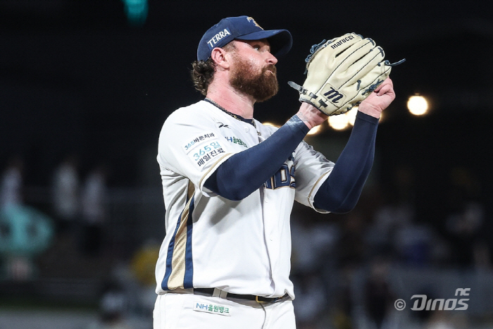 KIA 1.5G's fierce chase Doosan bombed six points in the 10th inning and fatally injured NC in the crisis of the 5th round 