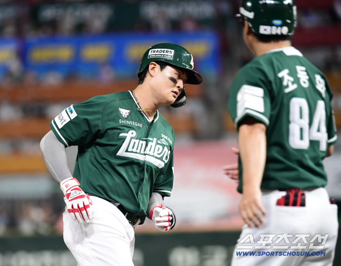 Last 7G 5 Home Runs...I was looking forward to this Ko Myung-joon, who finally repaid the trust of the head coach of the chest 