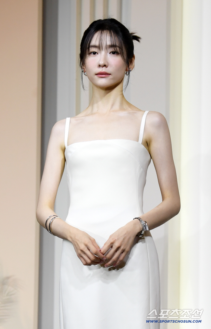  Park Jihyun's elegant beauty