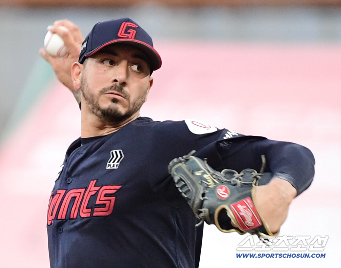 Velazquez, focus on winning