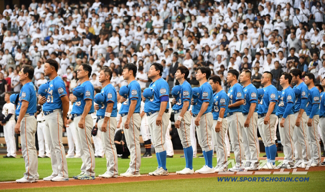 Wow, how the hell did you get these players together? From Lee Jong-beom to Yoon Seok-min, will there be an unbelievable Korea-Japan match