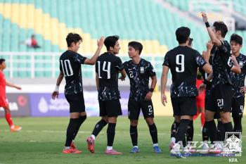 Cho Sang-hyuk's hat trick Lee Min-sung-ho wins 7-0 against Laos in the U23 Cup qualifying round! Reservation for 2 consecutive wins X 1st place in Group 1