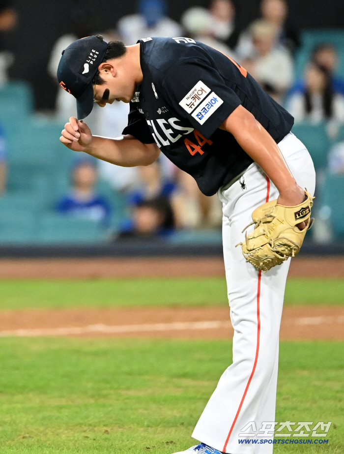 It was so hard that I wanted to hide Overcoming the trials, the bold body race of the 21-year-old New Closer, who made a page in Hanwha's history