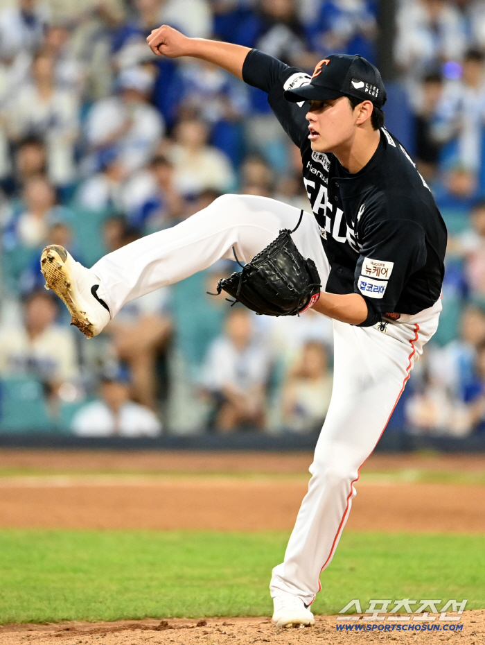 KKKKKKK Daejeon Prince's 159km demonstration of force in Daegu  concentration that penetrated the opponent's two mistakes, and even four double plays, Kim Seo-hyun's first 30SV of Hanwha right-handers, beat Hanwha Samsung and won three consecutive games (Daegu Review)