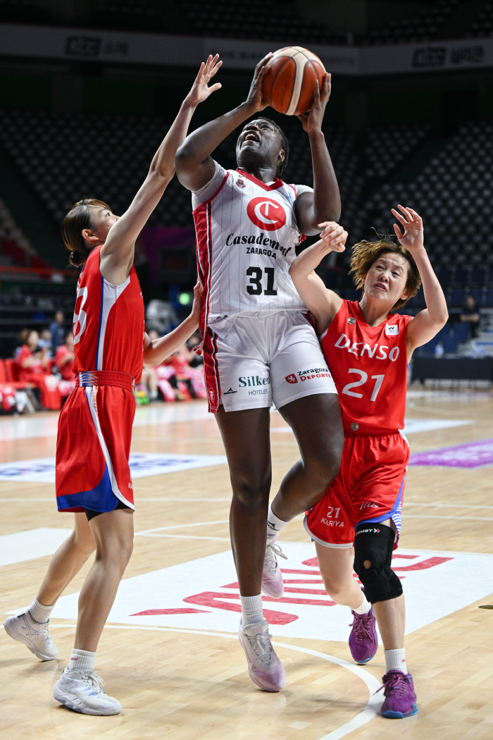  Junseung is washing his pain!  Denso advances to 2nd consecutive finals after catching Spain's prestigious Zaragoza
