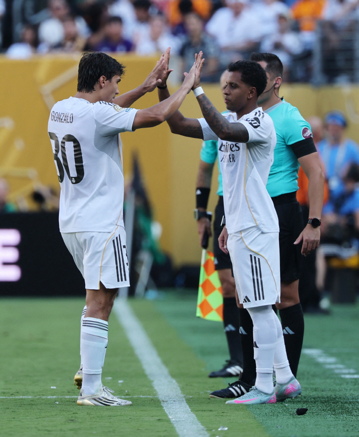 Tottenham is laughing! Manchester City, Real Madrid prepare to recruit Mbappe backup fall star → Son Heung-min is likely to move to the 7th successor