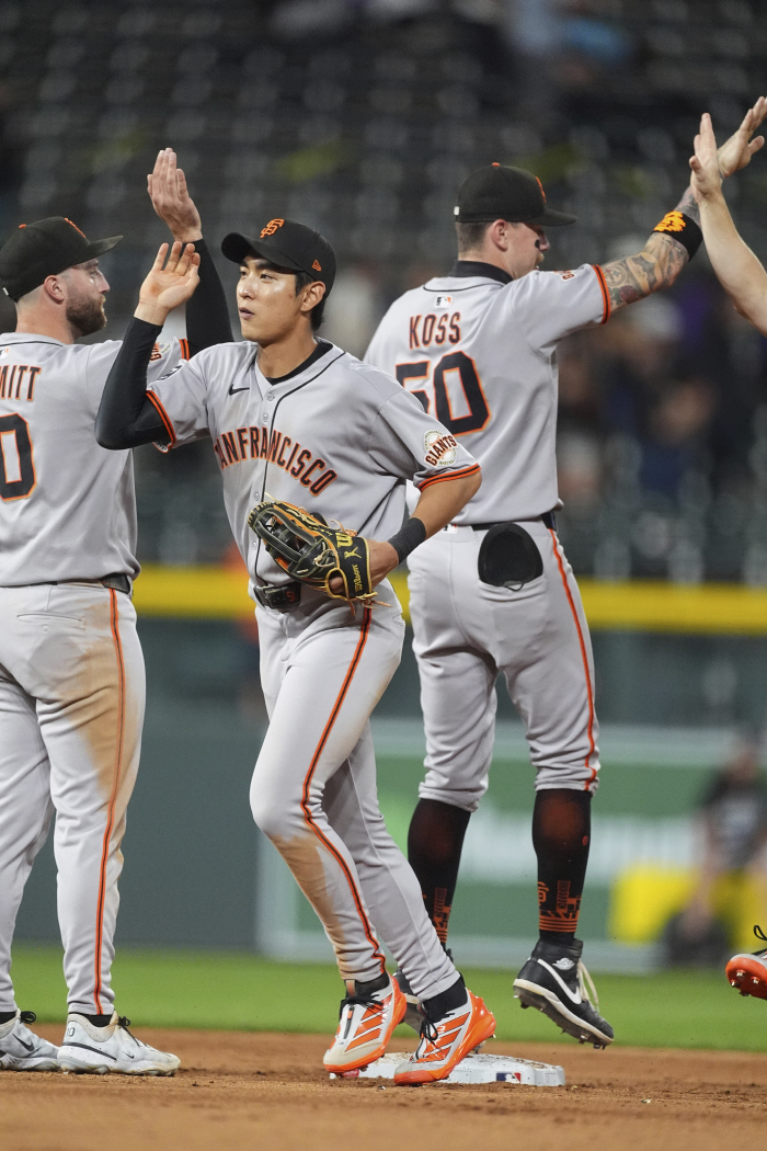 Wind slump → Levelling up with the typhoon! Lee Jung-hoo's four-hit performance, San Francisco's crazy rise, no one can stop him