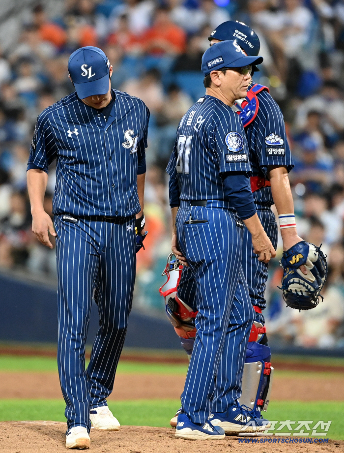 Disappointing 11-win ace blamed himself, but the head coach was an ace enough to give him a thumbs up