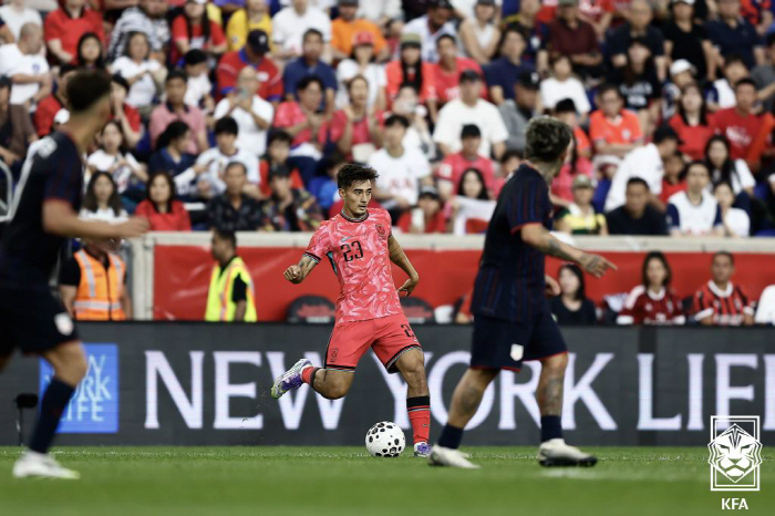He showed why he won the first Taegeuk mark → A match until his debut! Kastrov impresses with impressive Hong Myung-bo options even in replacement appearance 