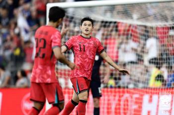 Hong Myung-bo's midfield experiment succeeded Baek Seung-ho, Kim Jin-kyu, Lee Dong-kyung, played a great role against the U.S. → Lee Jae-sung's departure from the team after his performance 