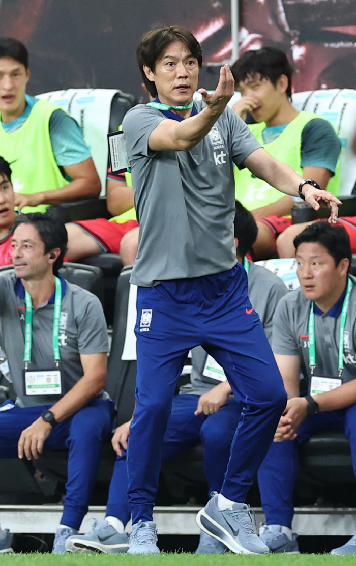 Son Heung-min did a good job, Kim Min-jae also beat Tal Asia → 15th place, 23rd place director Hong Myung-bo's smile...Student tears Pochettino SONNY is my son