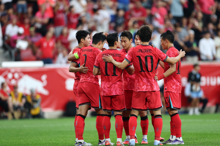 Son Heung-min did a good job, Kim Min-jae also beat Tal Asia → 15th place, 23rd place director Hong Myung-bo's smile...Student tears Pochettino SONNY is my son