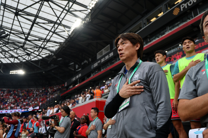 Son Heung-min did a good job, Kim Min-jae also beat Tal Asia → 15th place, 23rd place director Hong Myung-bo's smile...Student tears Pochettino SONNY is my son