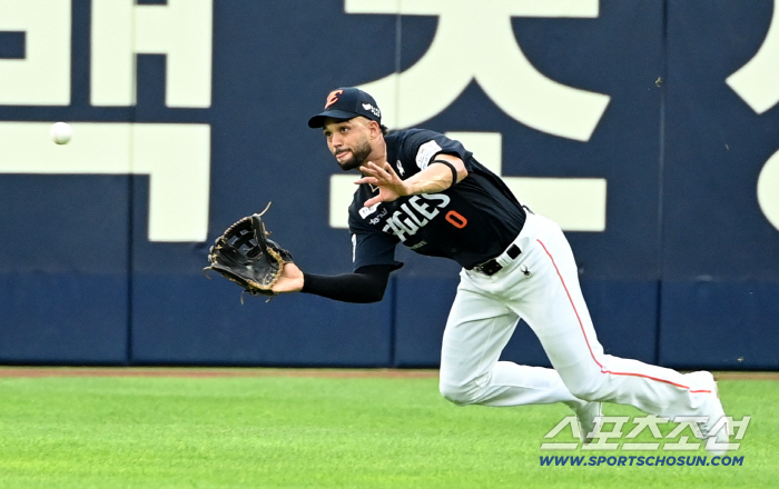 Kang Min-ho, catcher's first 350th wedge-thrun, Kim Jae-yoon 190SV, and let's meet Samsung Hanwha in the final game of 8 wins and 8 losses