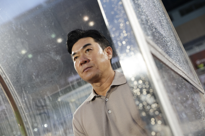 Incheon coach Yoon Jung-hwan's central FW, which was hit hard, was absent